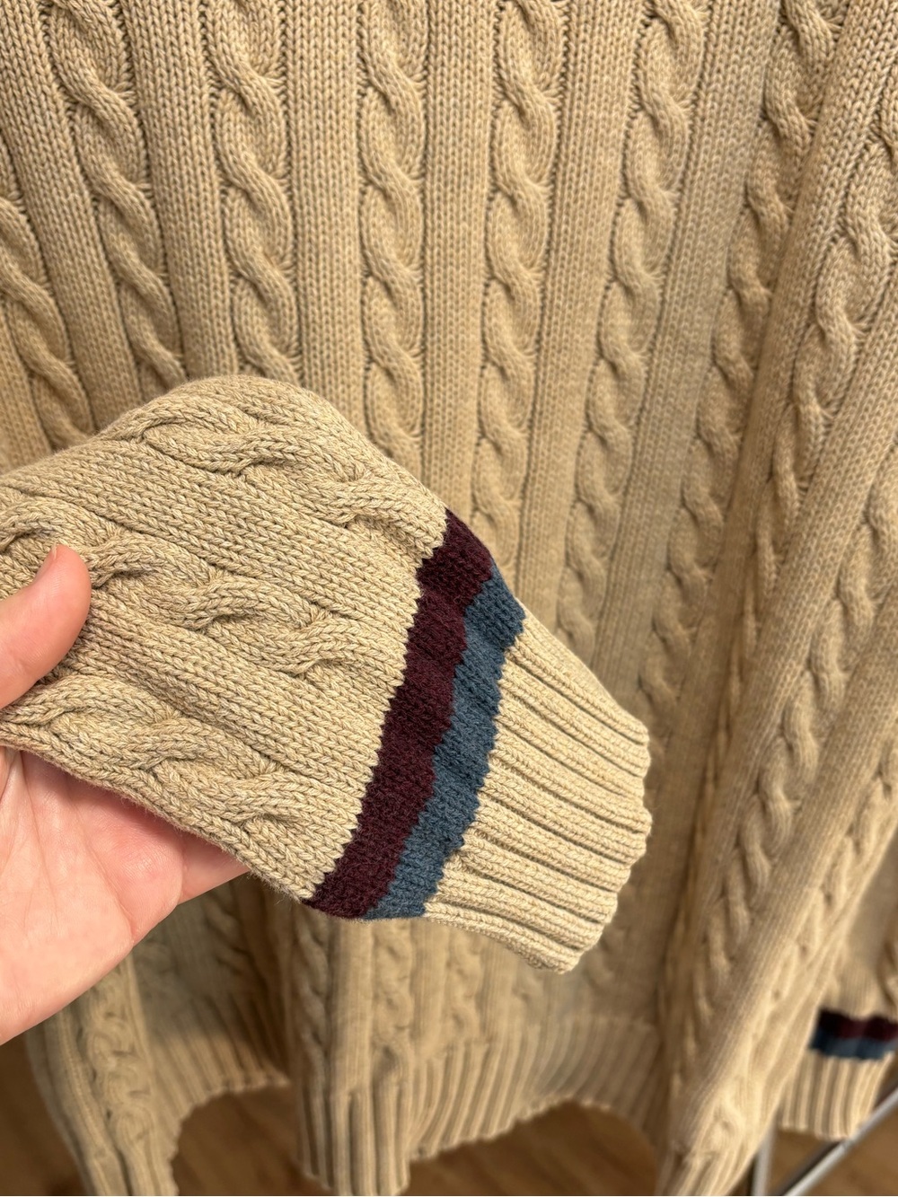 American Eagle "Vintage Slim Fit" cricket style, tennis prep v neck sweater, MED - Picture 4 of 7